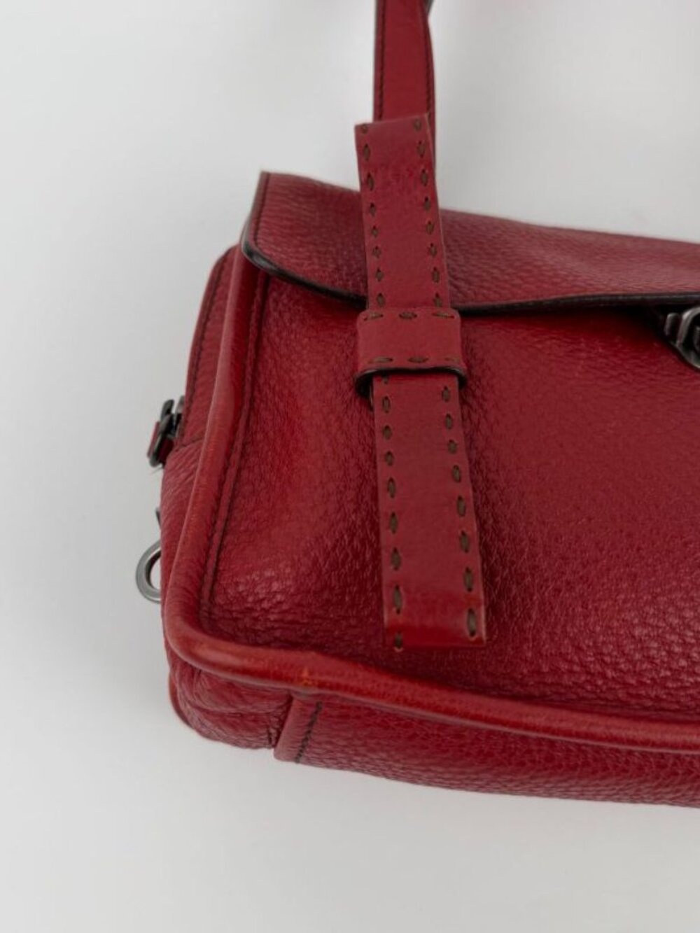 Prada Tote Red Leather Vintage - Picture 10 of 16